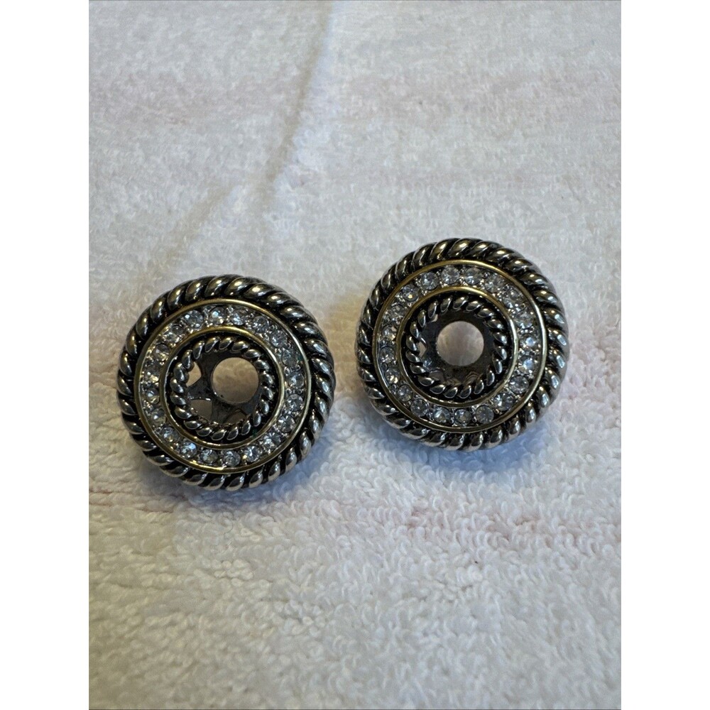 Vintage Button Stud Earrings – Two-Tone Rhinestone Pavé with Rope Detail